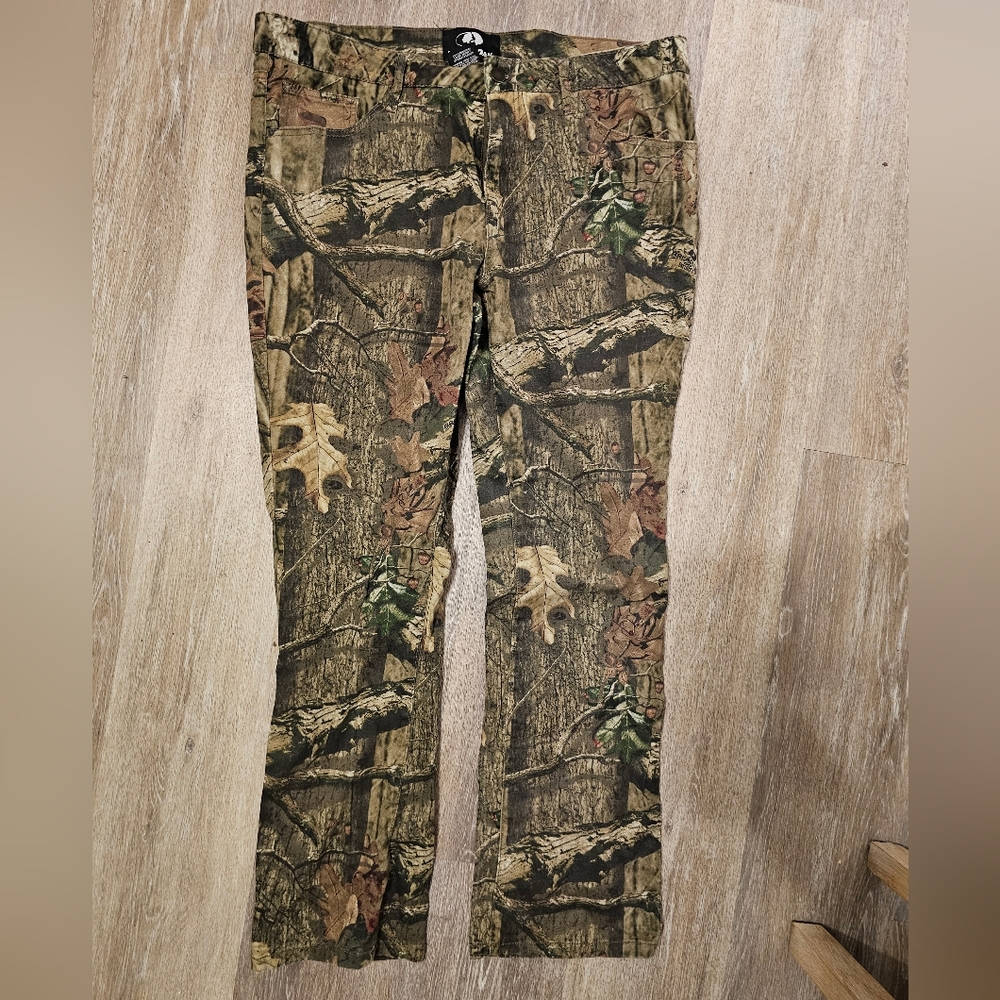 Mossy oak woman's 16 pants camo